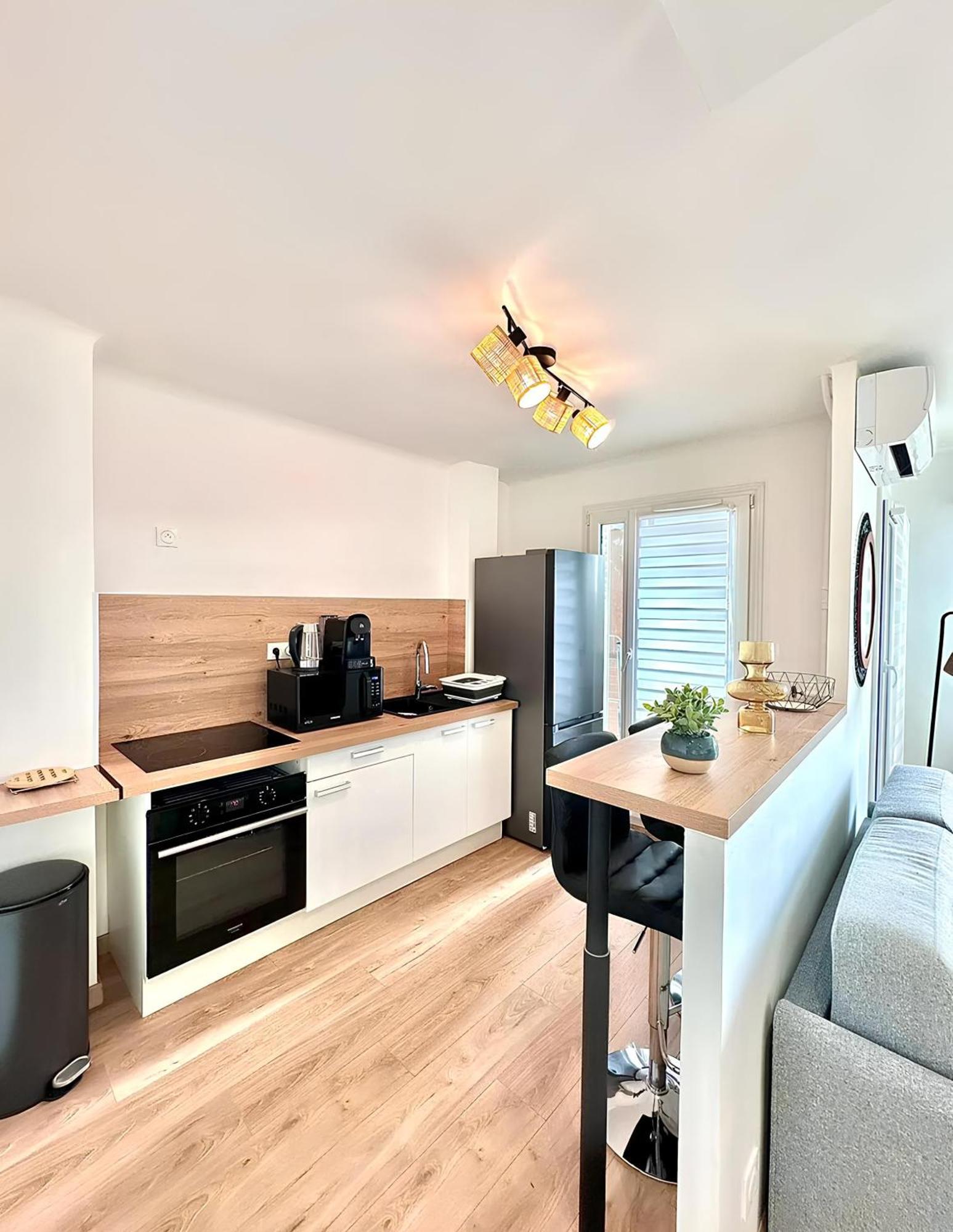 Magnifique Appartement En Face Du Stade Velodrome Marseille Exteriör bild
