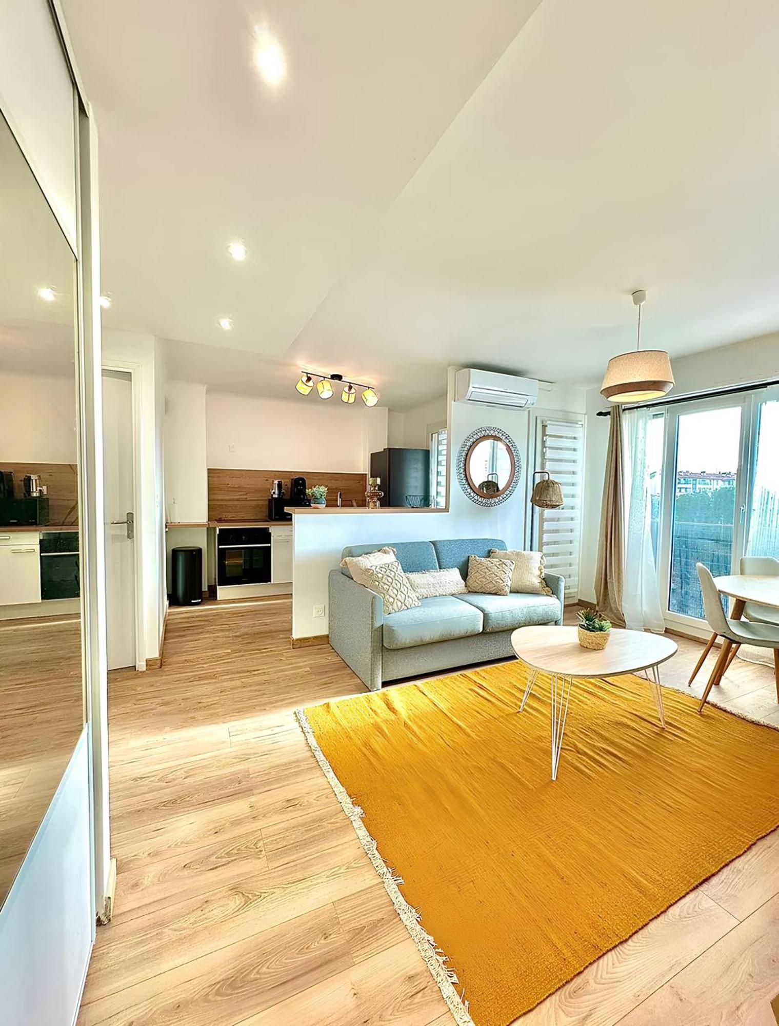 Magnifique Appartement En Face Du Stade Velodrome Marseille Exteriör bild